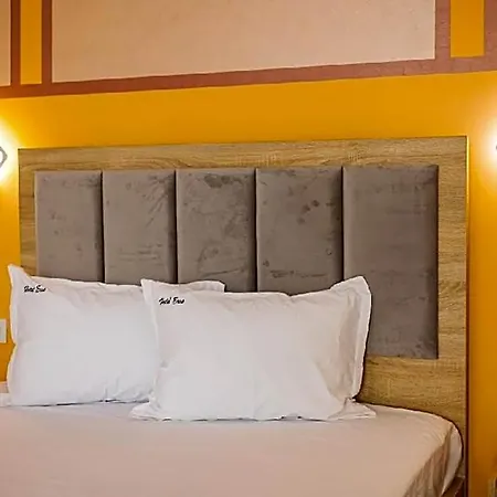 Hotel Eros
